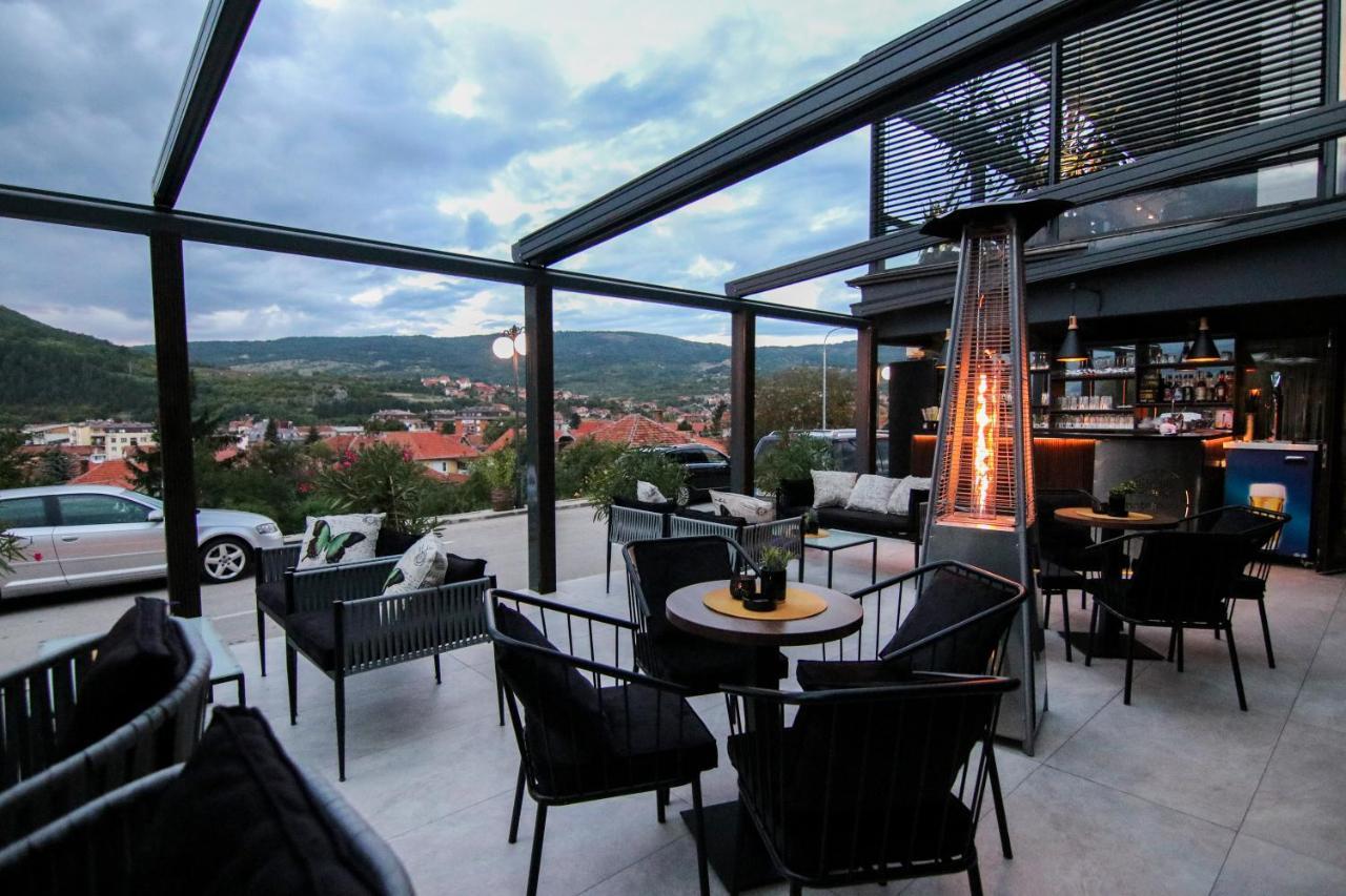 Hotel Happy Dimitrovgrad Zewnętrze zdjęcie
