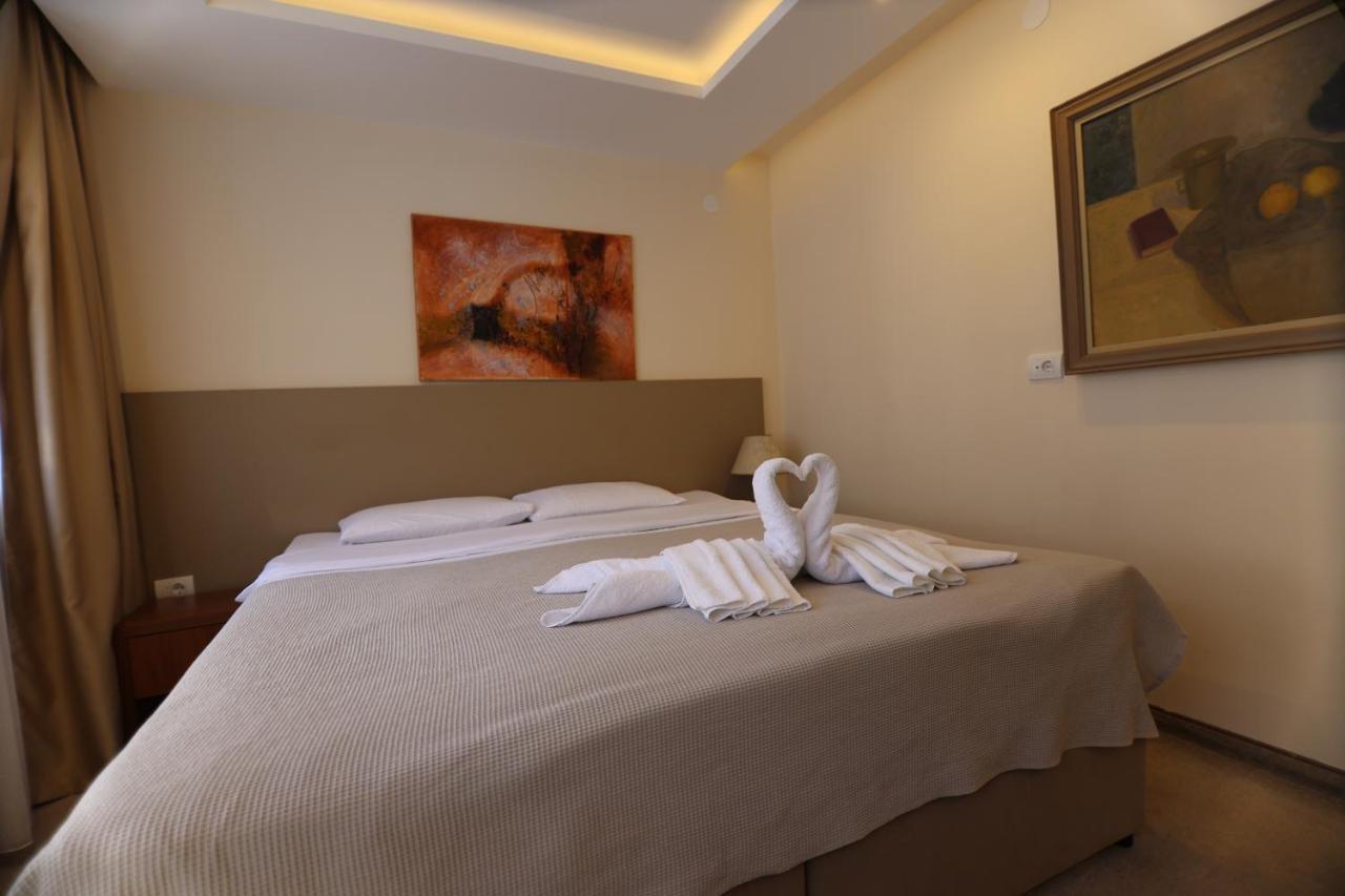 Hotel Happy Dimitrovgrad Zewnętrze zdjęcie