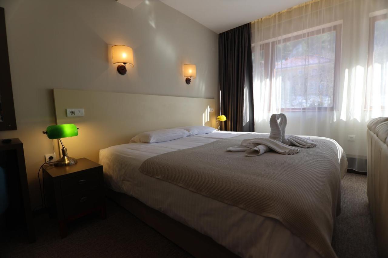 Hotel Happy Dimitrovgrad Zewnętrze zdjęcie