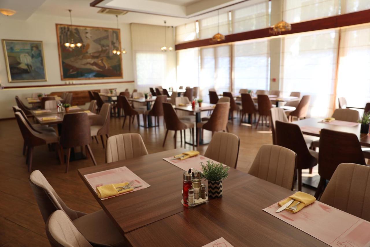 Hotel Happy Dimitrovgrad Zewnętrze zdjęcie