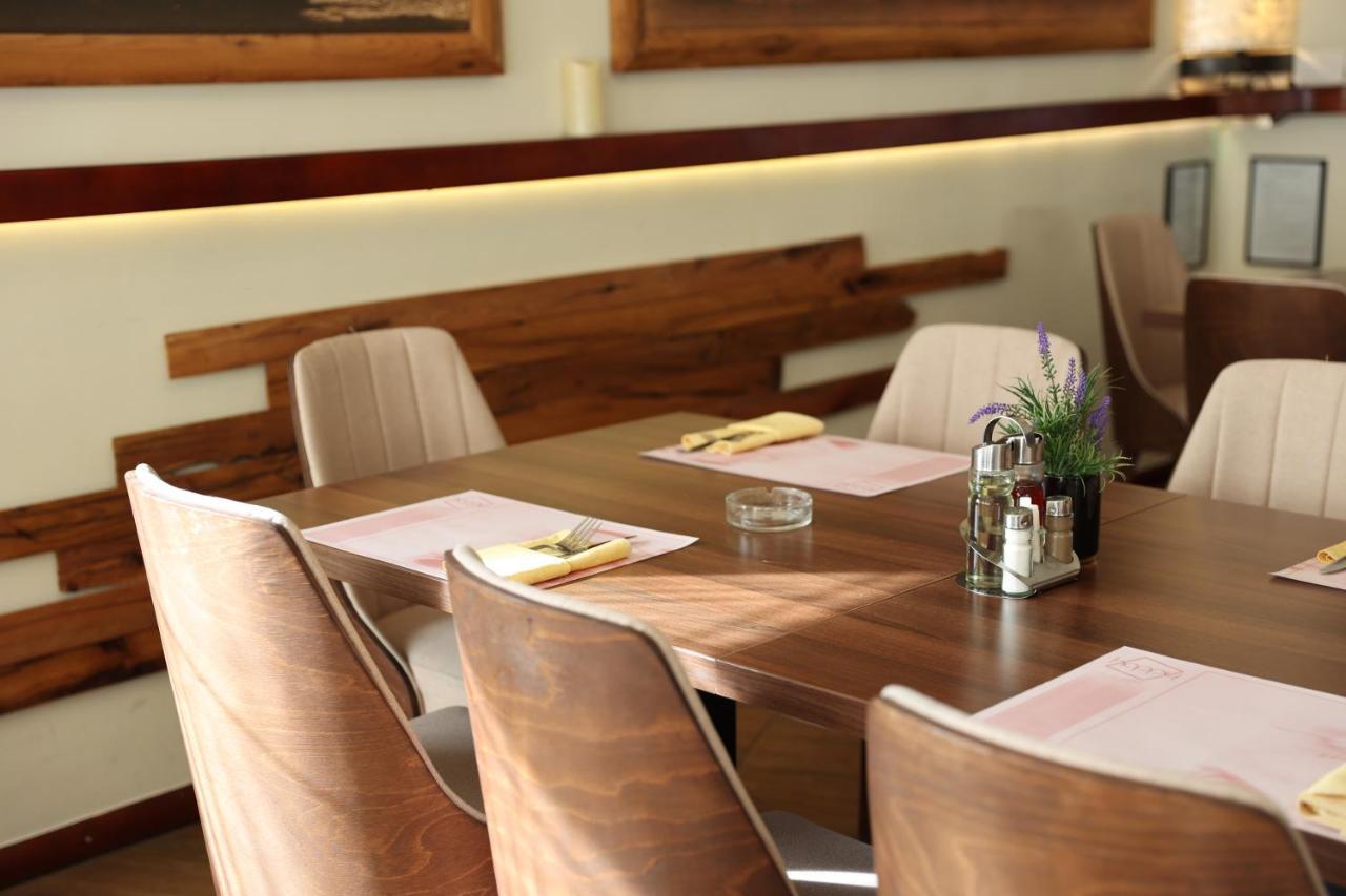 Hotel Happy Dimitrovgrad Zewnętrze zdjęcie