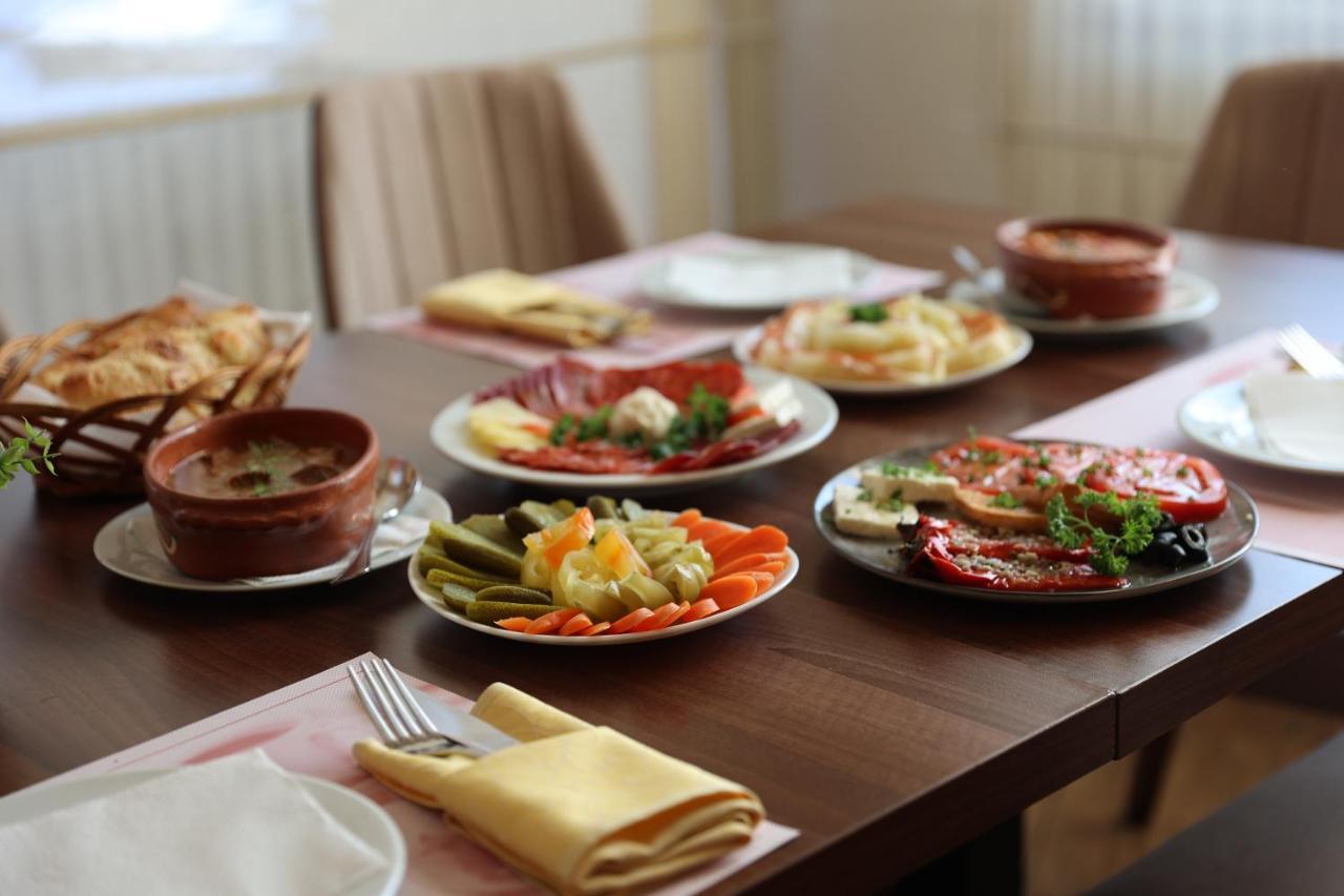 Hotel Happy Dimitrovgrad Zewnętrze zdjęcie