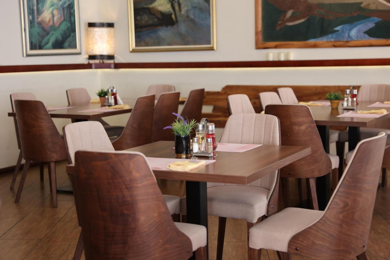 Hotel Happy Dimitrovgrad Zewnętrze zdjęcie