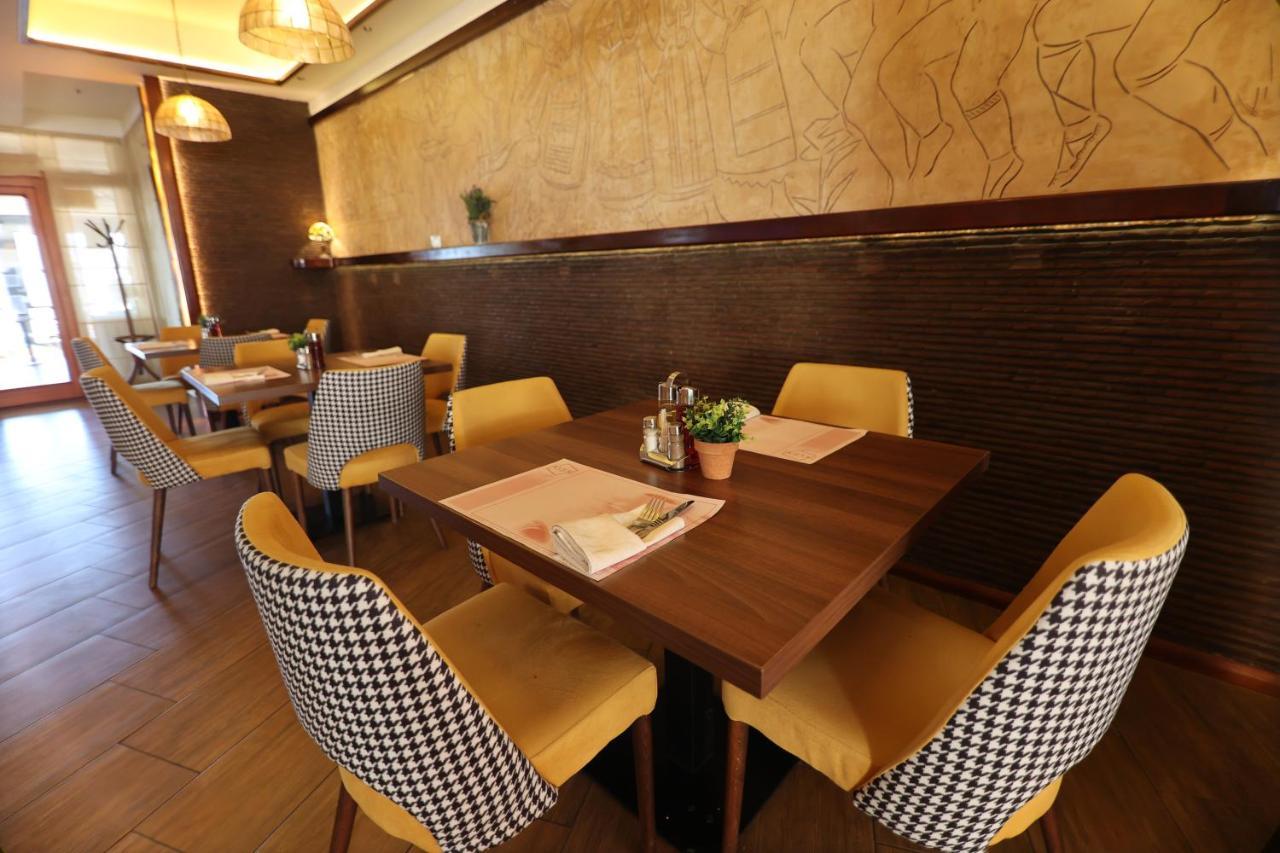 Hotel Happy Dimitrovgrad Zewnętrze zdjęcie