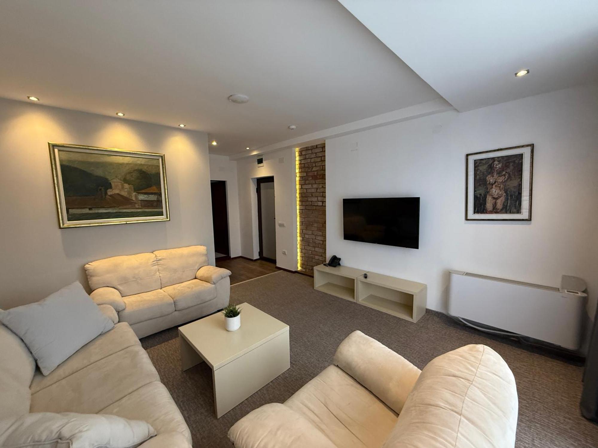 Hotel Happy Dimitrovgrad Zewnętrze zdjęcie
